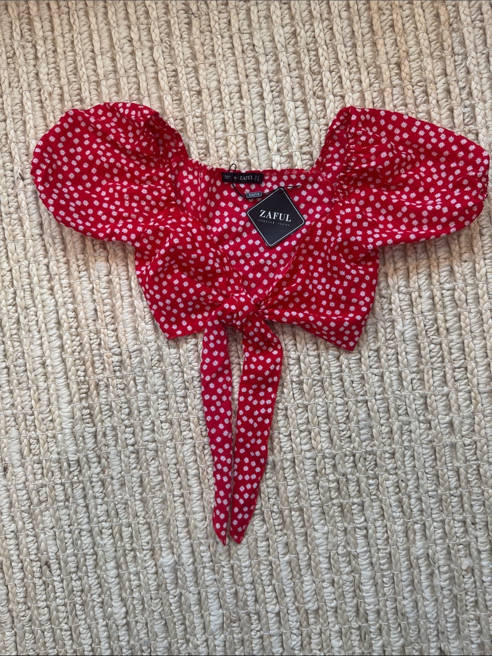 Zaful Red Floral Puff-Sleeve Tie-Front Crop Top
